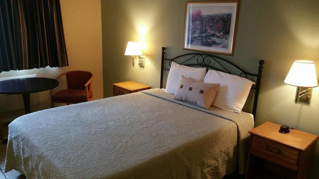 Sand Pebble Motor Lodge Point Pleasant Beach Buitenkant foto
